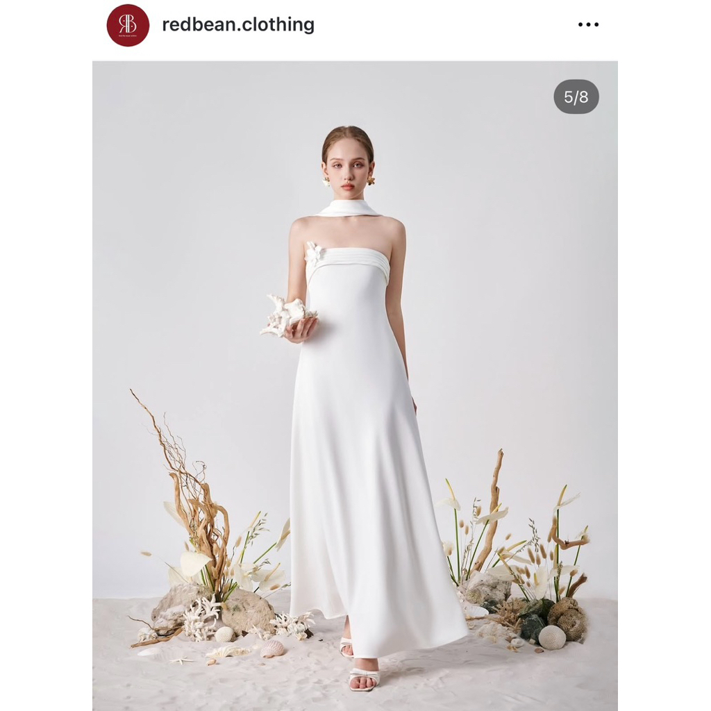 ชุดเดรสemily dressจากแบรนด์redbean.clothingเวียดนาม