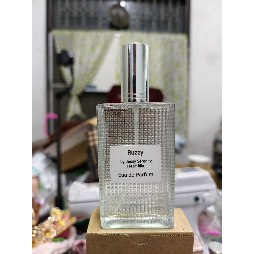 น้ำหอม Ruzzy by Jessy Serenity Heartfilia