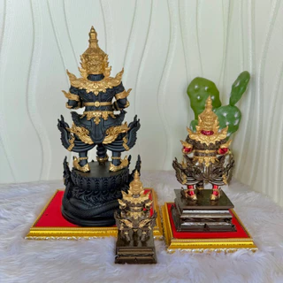 ท้าวเวสสุวรรณ สูง12นิ้ว (ฐานครุฑ) แร่เหล็กน้ำพี้ แถมฟรีฐานรอง