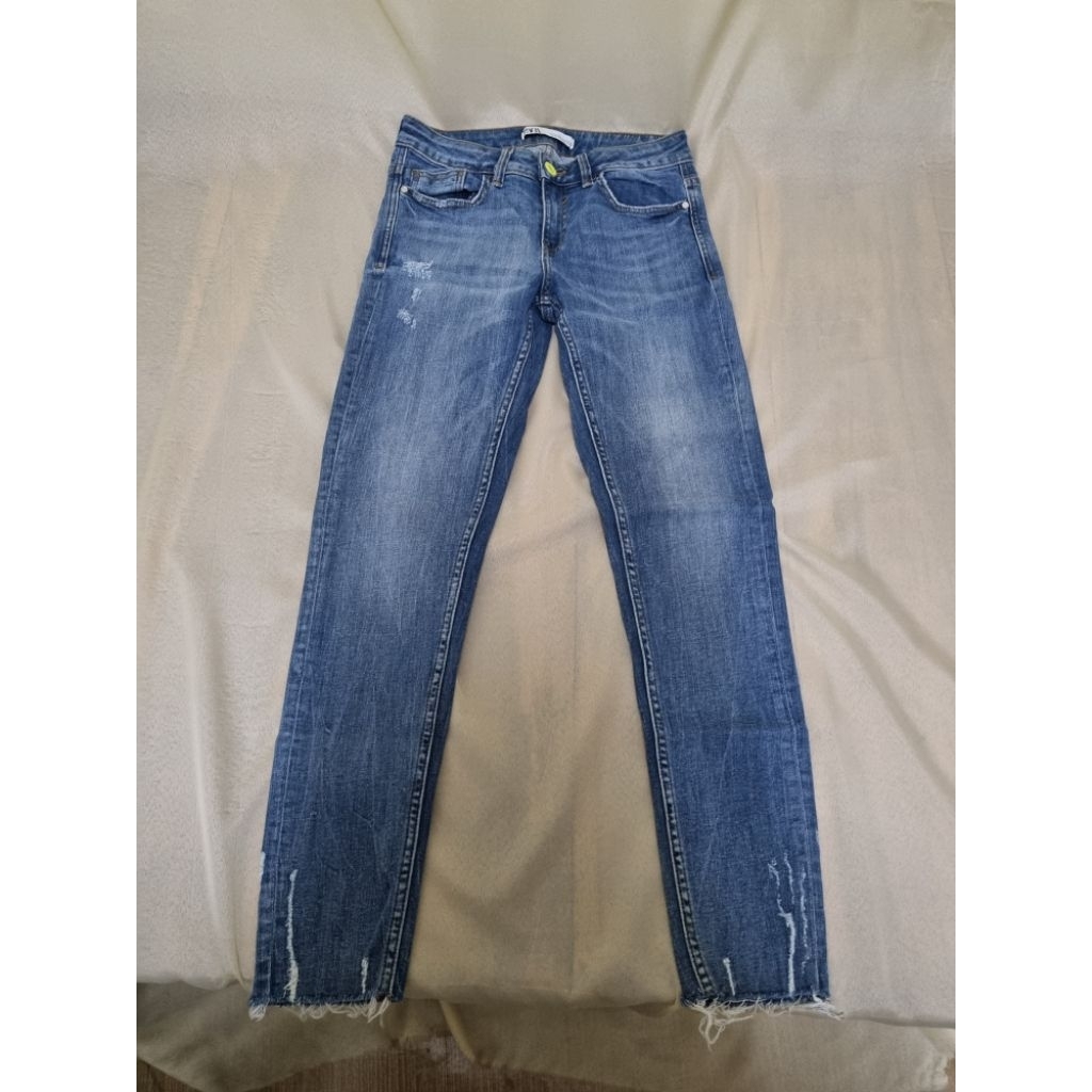 j48. แบรนด์ซาร่า Zaร่า กางเกงยีนส์ผู้หญิงมือสองแบรนด์แท้สภาพ 90%