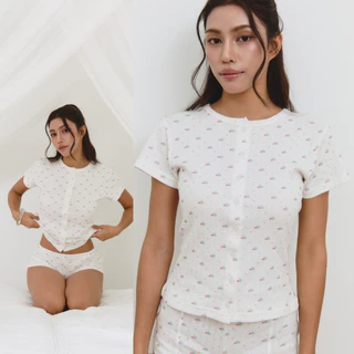 ASBKK : Chaos Pointelle Button White Tee - เสื้อยืดสีขาว กระดุมพิมพ์ลายดอกไม้