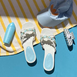 La Reis FLORIE sandals (แตะสวมคาดสายดอกไม้) หน้าเท้ากว้าง +1 ไซส์ สีชมพู,ฟ้า,แดง หน้าเท้ากว้าง +1 ไซส์