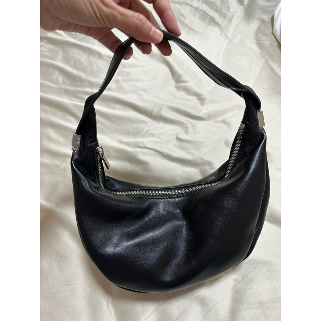 กระเป๋าผู้หญิง CK Calvin Klein