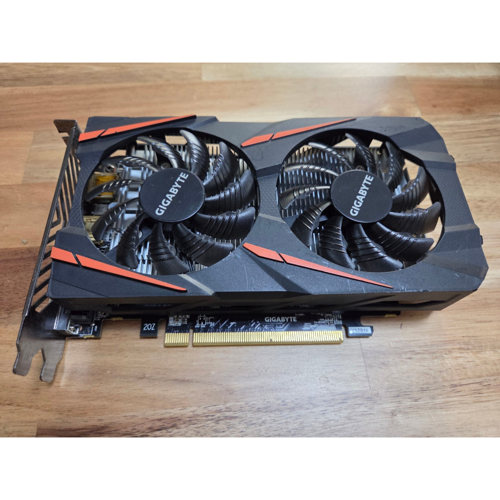 Gigabyte™  Radeon™ RX 550 Gaming OC 2G. GV-RX550GAMING OC-2GD มือสอง พร้อมใช้งาน