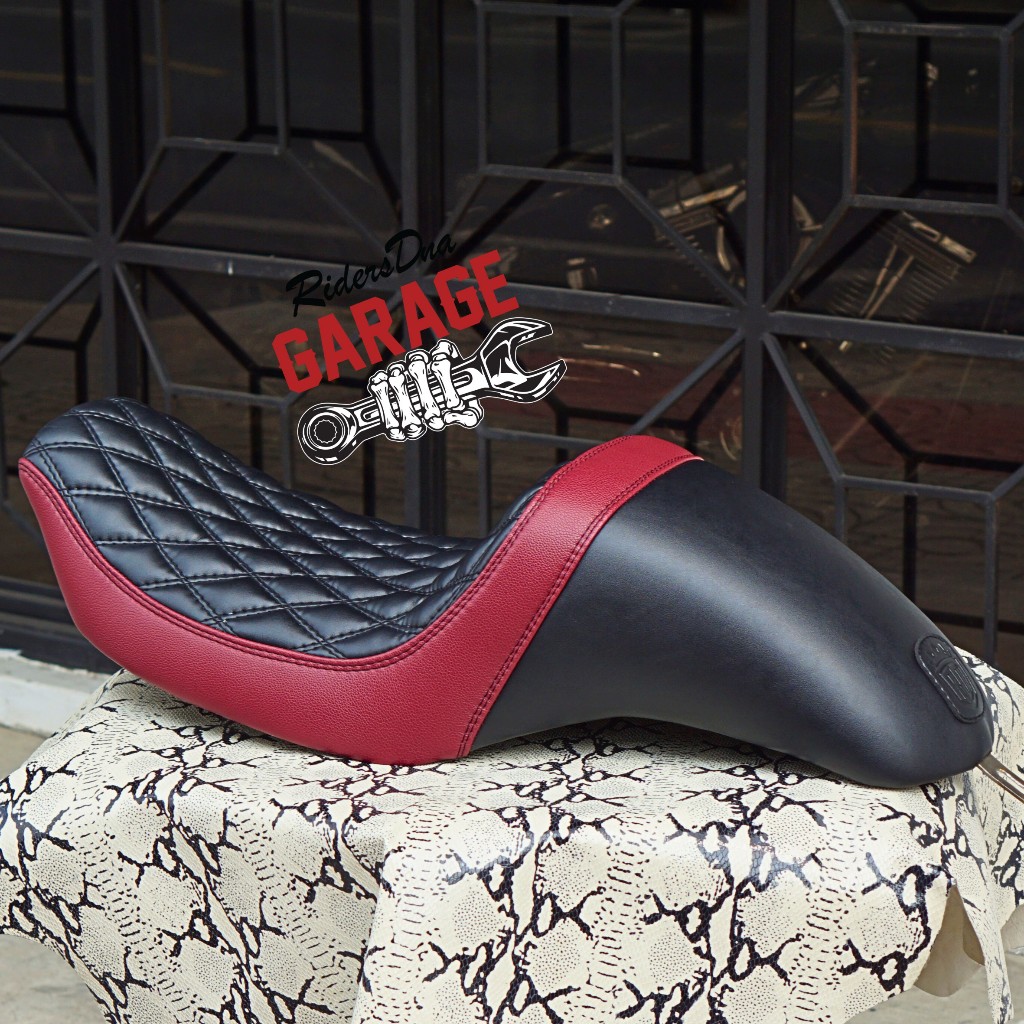 เบาะแต่งสำหรับHarley Davidson Sportster 48 883 1200 waterproof Old School Classic Style custom Seat