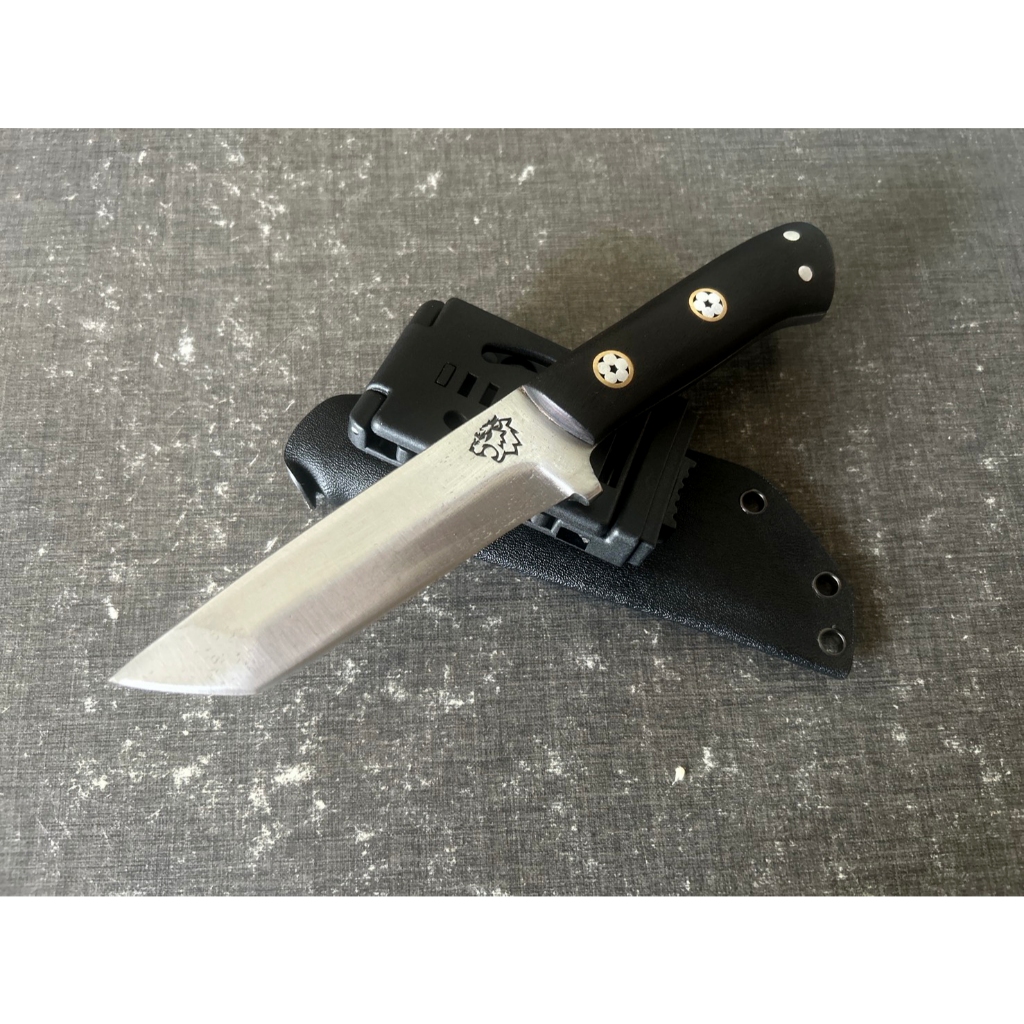 มีดพกมีดเดินป่าทรงทันโตะบู๊สค๊าพร้อมซอง Kydex