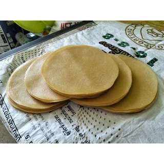 ข้าวเกรียบว่าว ข้าวควบ ข้าวเกรียบโป่ง ข้าวเกรียบสุโขทัย ขนมไทยโบราณ เป็นแผ่นดิบ ทำสดใหม่ทุกวัน