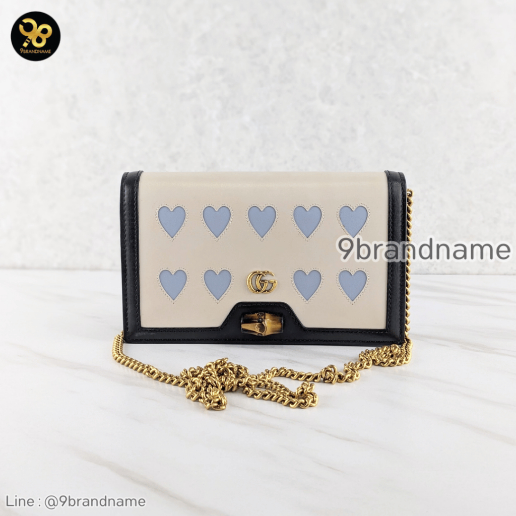 Gucci Valentine's Day Collection Crossbody Bags มือสอง ก่อนสั่งซื้อทักแชทก่อนนะคะ