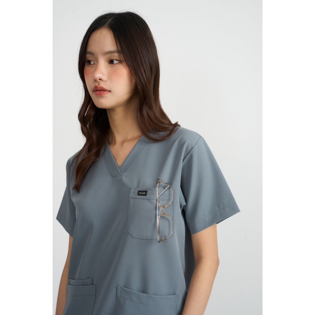 (NEW 2026 Color) TOPS เฉพาะเสื้อ UNISEX FLOW SCRUB สี BLUE LAGOON