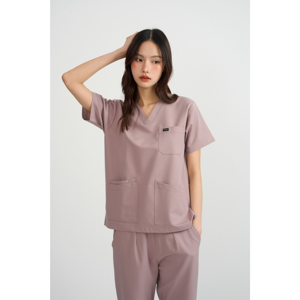 (NEW 2026 Color) TOPS เฉพาะเสื้อ UNISEX FLOW SCRUB สี SMOKE LAVENDER