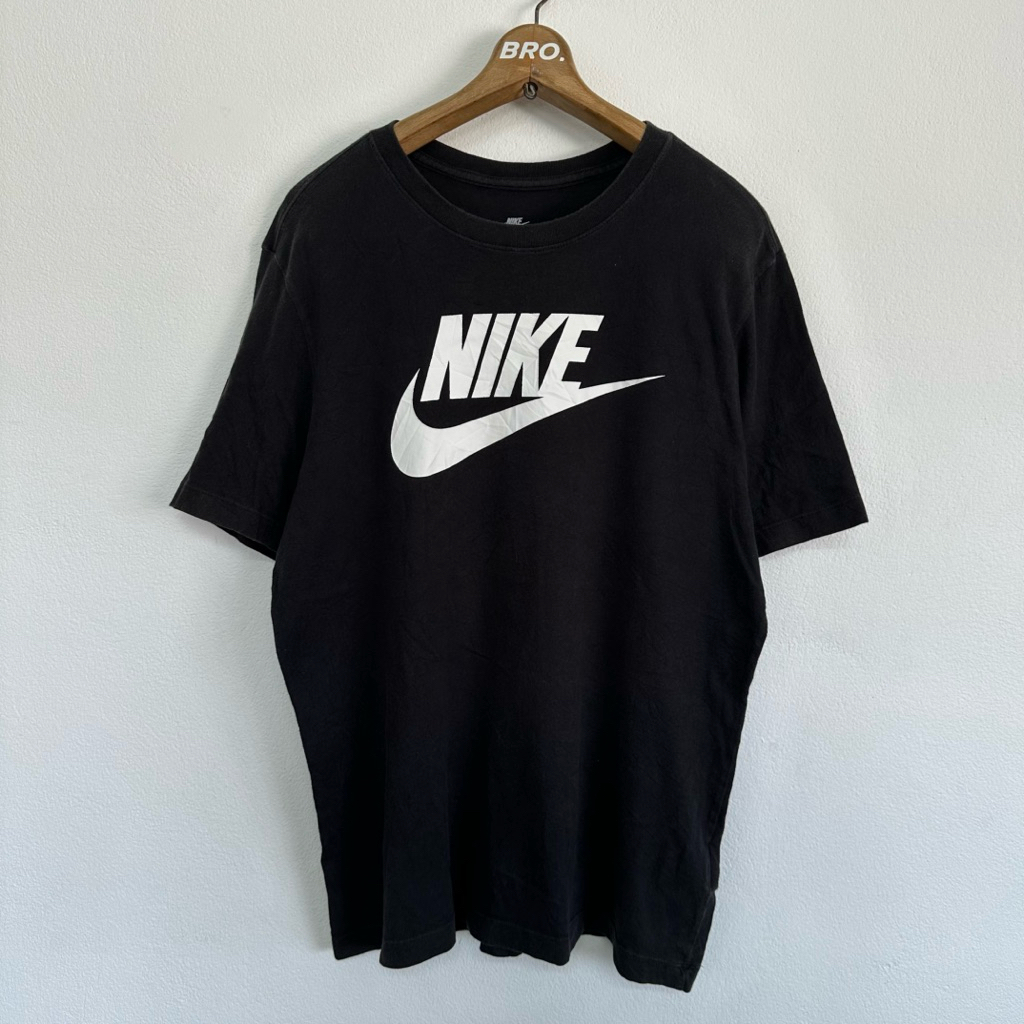 Nike Men's Logo Sportswear T-Shirt