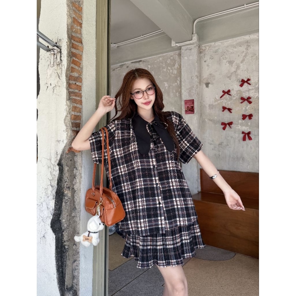 Longdopaws : Joy set ชุดเซ็ท2ชิ้น คอปกบันนี่+กระโปรงกางเกงอัพลีท อัดพลีทในนอก