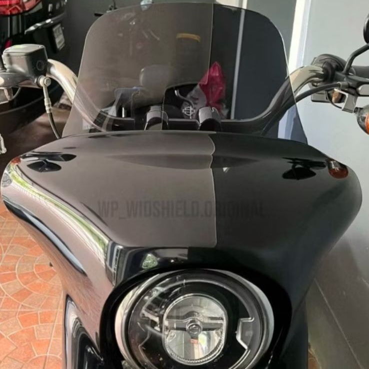 Windshield for HD Sport Glide (18-23) ผลิตและจัดส่งจากประเทศไทย