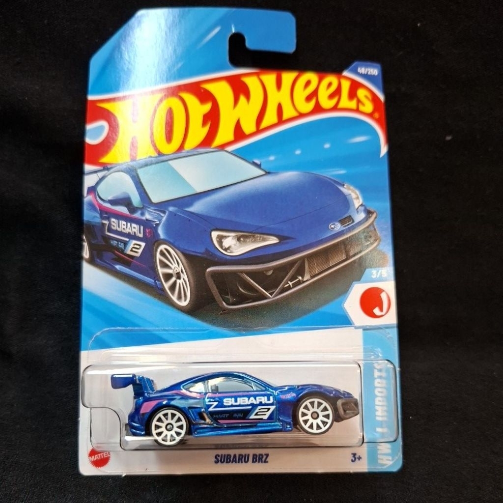 Hotwheels Subaru BRZ สีน้ำเงิน แพ็คมียับขอบมุมบ้างนะครับ