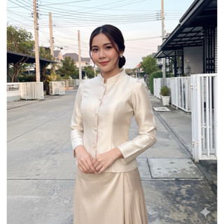 เสื้อไทยจิตลดาไหมซีเส้นอัดกาวแน่นแน่นทั้งตัว