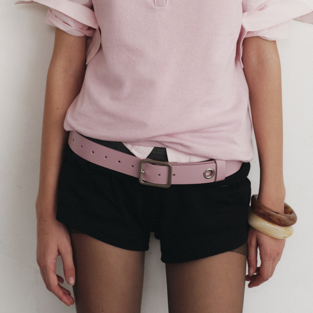 Girlfriend Comfort - Loop Leather Belt - เข็มขัดหนังแท้สีชมพู