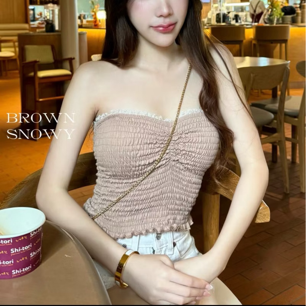 ส่งต่อเสื้อมือ2 เกาะอกสม็อคระบายลูกไม้ sunfap