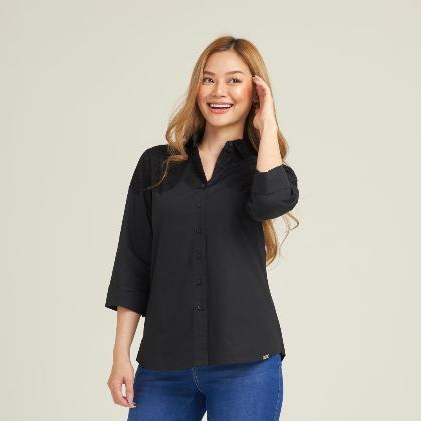 GSP เสื้อเชิ้ต ผ้าคอตตอน สีดำ แขนสี่ส่วน แต่งลูกไม้บริเวณหน้าอก PP3GBL