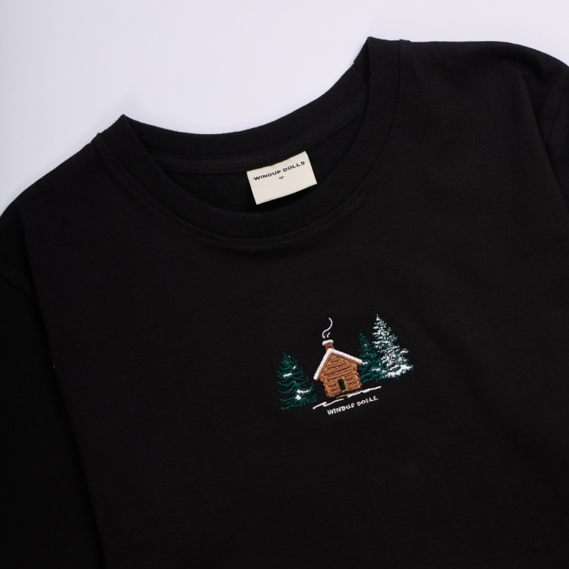 At Home collection - เสื้อยืดลายปัก HOME 🛖🌲