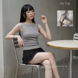 Iris Top เสื้อแขนกุดคอปาด ทรง Boxy elegant | ColiCotton100% - CP659