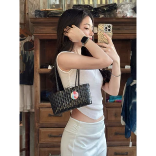 กระเป๋าสานพลาสติกงาน 𝐇𝐚𝐧𝐝𝐦𝐚𝐝𝐞 𝟏𝟎𝟎% 👜รุ่นมินิ🤏🏻