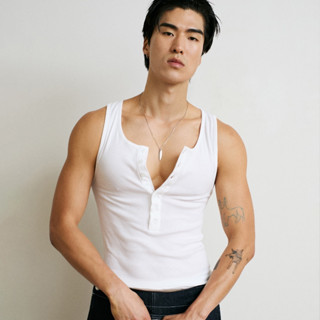 Hunter Studios - เสื้อกล้าม ทรงพอดีตัว คอกระดุม ตัดต่อชายเสื…