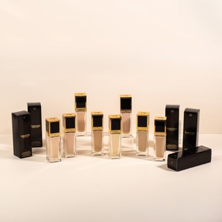 TOM FORD BEAUTY รองพื้น ARCHITECTURE RADIANCE HYDRATING FOUNDATION SPF 50+ 30 มล.