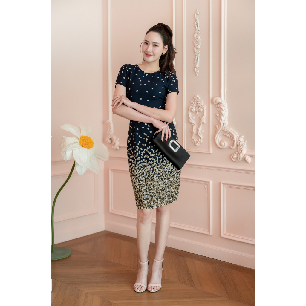 PD376 Navy Floral Dress เดรสผ้าชีฟองลายเชิง คอปาด แขนสั้น ซิปหลัง กระโปรงเข้ารูปทรงสอบ