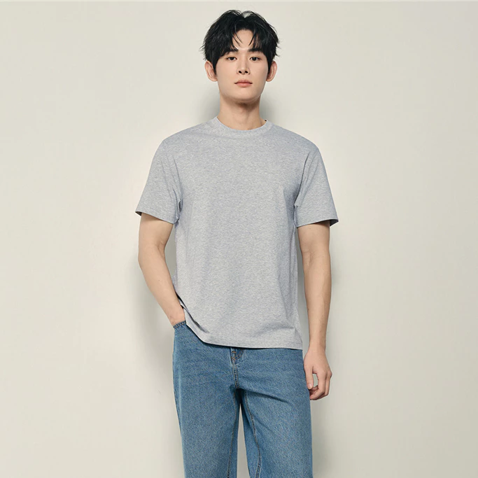 GIORDANO (Korea Collection) เสื้อยืดผู้ชาย Men's Crew Neck Tee 01026528