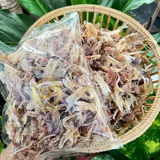 หนวดหมึกคัดเกรดสวยๆ อร่อย สดใหม่ ไม่เค็ม ส่งตรงจากทะเล
