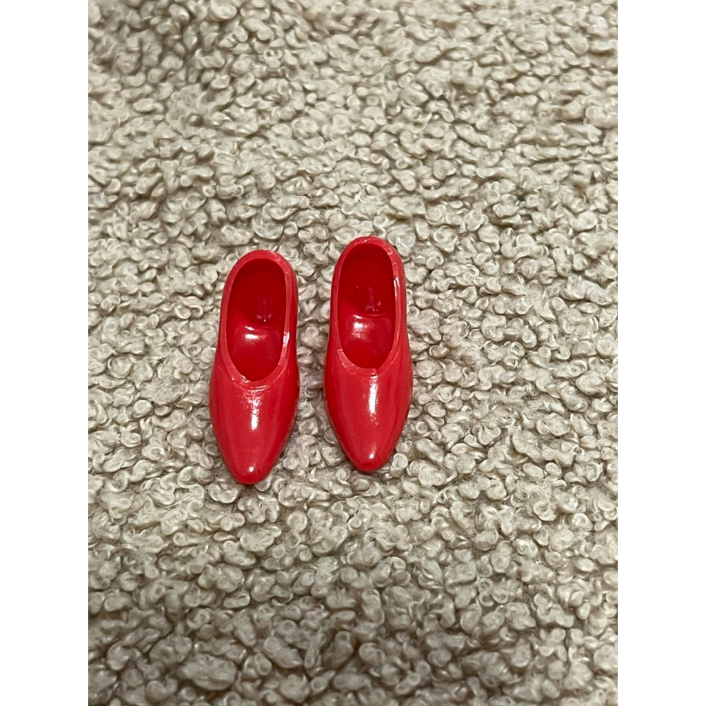 Obitsu red heel doll shoes blythe shoes ร้องเท้าตุ๊กตา