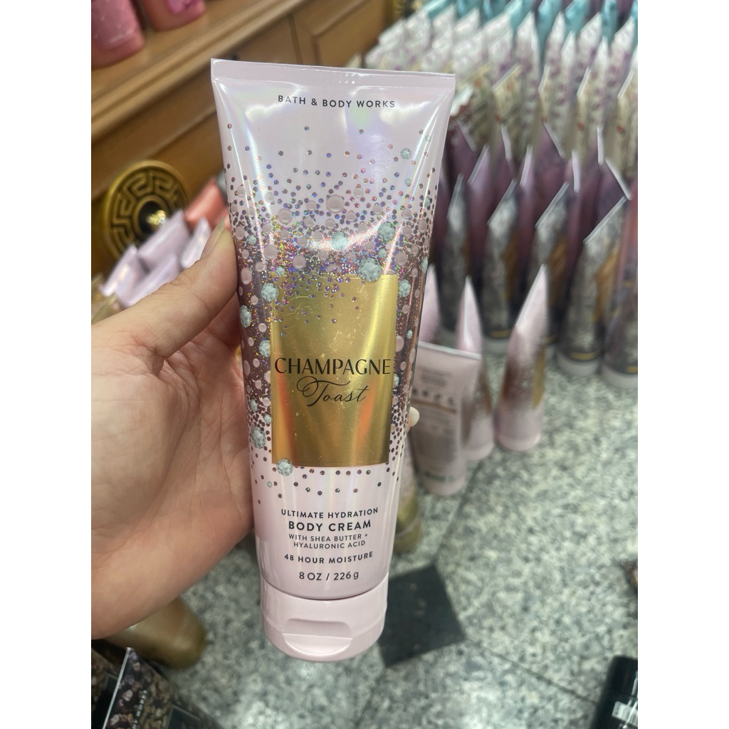 Bath & Body Works Champagne Toast Ultra Shea Body Cream 226ml. ของแท้