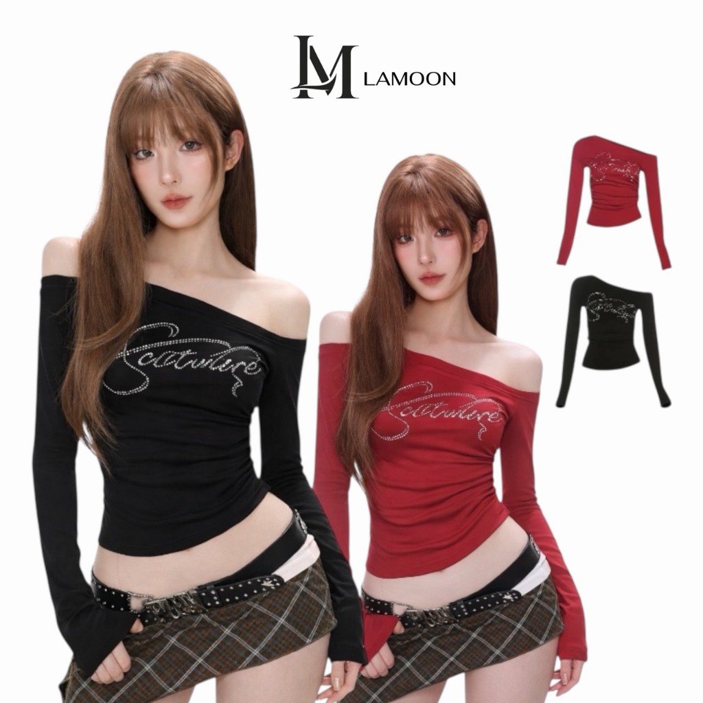 Lamoon【พร้อมส่ง】เสื้อแขนยาวปาดไหล่ดีเทลแต่งเพชร ดีไซส์เก๋ด้วยลายตัวอักษรวิบวับ มี2สี สุดหรู #2773
