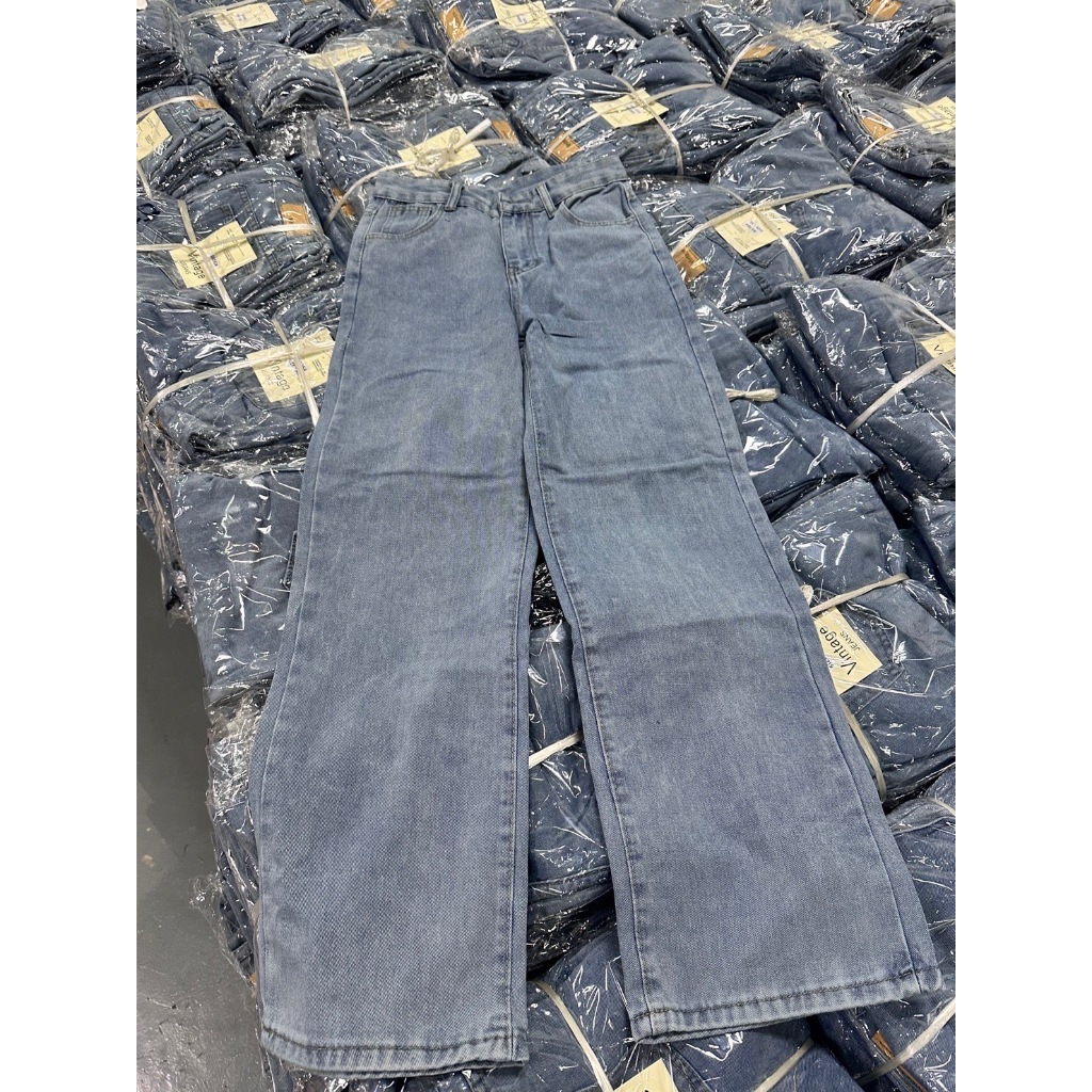 Basic Jeans กางเกงยีนส์ ทรงกระบอกกลาง เบสิก เอวสูง  (เนื้อผ้ายีนส์ไม่ยืด)  พร้อมส่ง