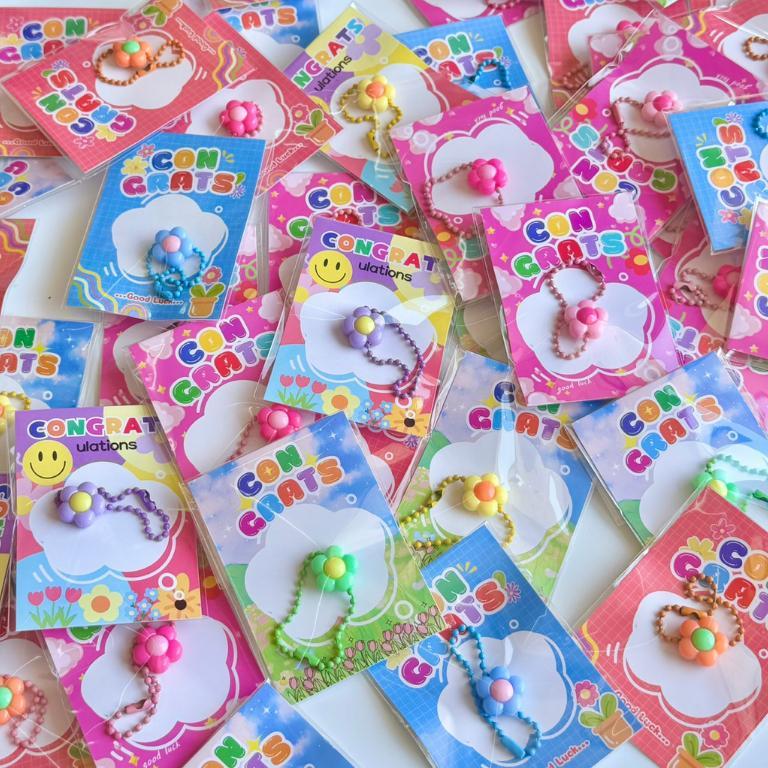 ของปัจฉิม พวงกุญแจ ลายหมี ดอกไม้ น่ารักๆ คละสี พวงกุญแจปัจฉิม ราคา ถูกที่สุด ดีลบีเคเค แกลเลอรีภาพที่ 8