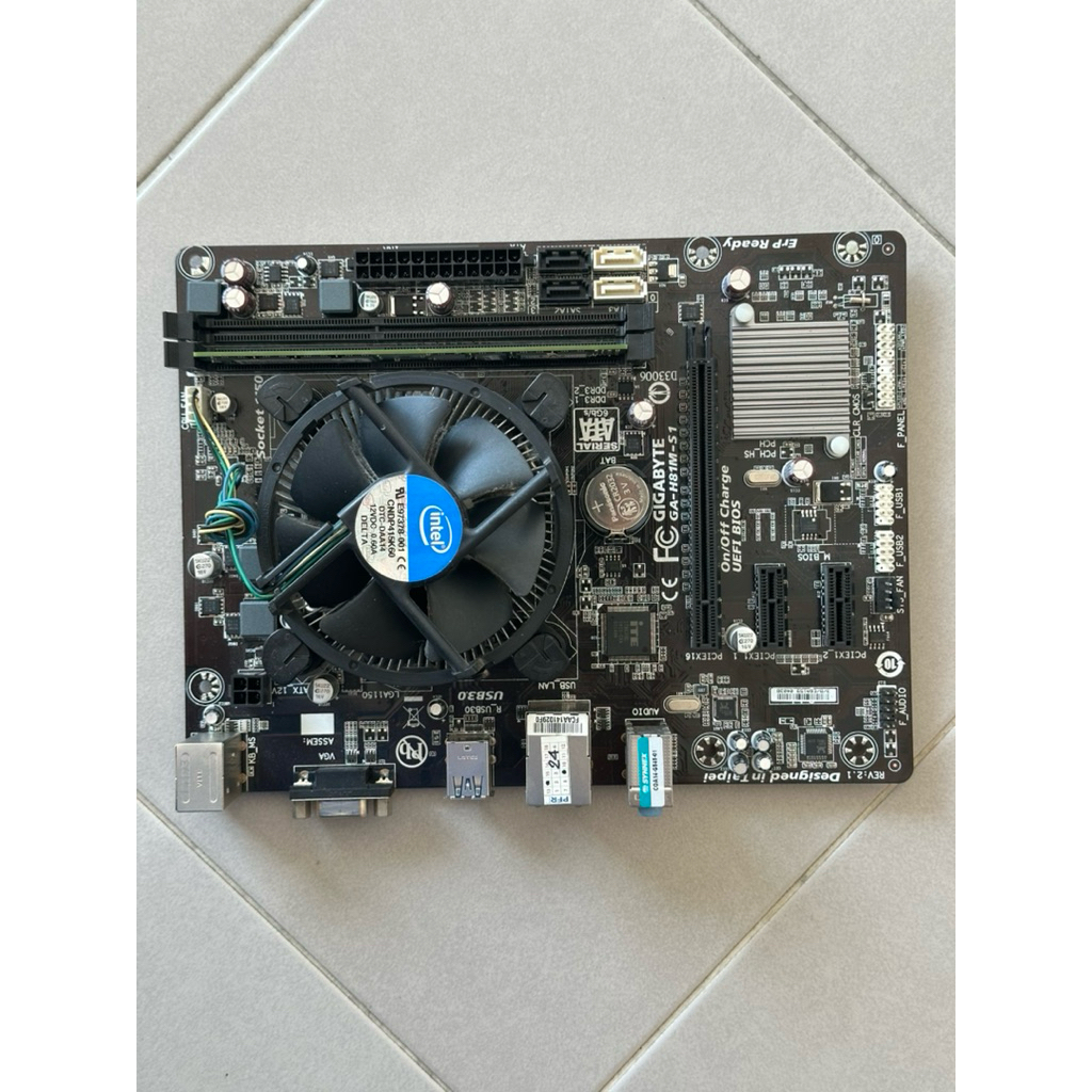 เมนบอร์ด GIGABYTE GA-H81M-S1 Socket 1150 CPU i3-4160 RAM 4GB พร้อมฝาหลัง