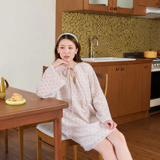 SHUUXME Mellow dress (เดรสสั้นแขนยาว)