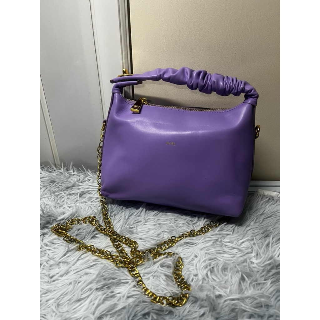 JW PEI กระเป๋ามือสอง