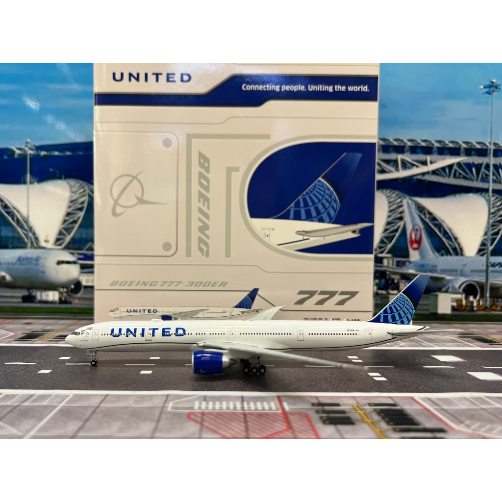JC Wings 1:400 United B777-300ER "Sydney World Pride" N2749U