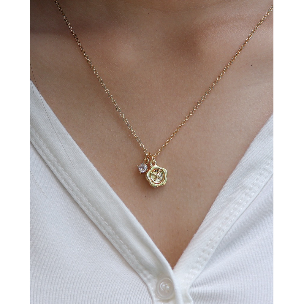 A.piece สร้อยคอ Tiny Button collection : [brass] Tiny button necklace ราคา ถูกที่สุด ดีลบีเคเค