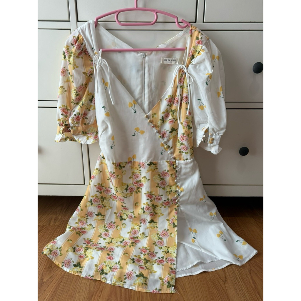 Used Savannah wrap Dress (M)