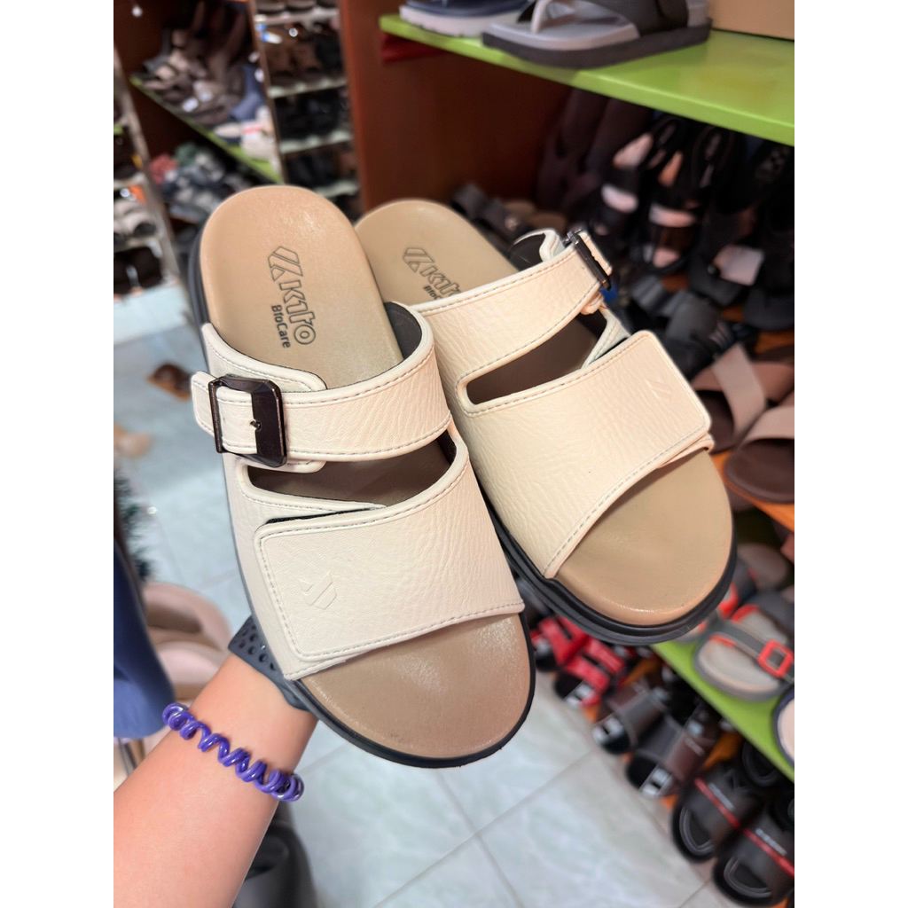 KITO รหัสBC1M รองเท้ากีโต้ พื้น BIOCARE สำหรับคุณผู้ชาย