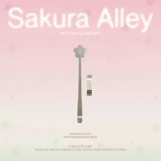 GARNET 🌸 Sakura Alley Matcha Spoon with spoon rest – ช้อนตักมัทฉะพร้อมที่วางช้อนลายซากุระสแตนเลสเข้าเซต