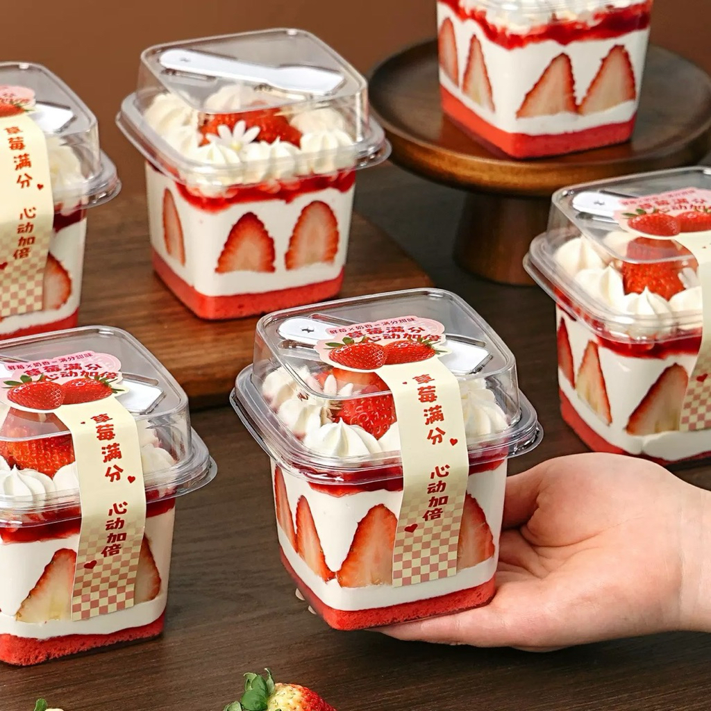 [พร้อมส่ง] กล่องมูสเค้ก cakebox พร้อมฝาปิด + ช้อน (แพค 25,50 ชุด)