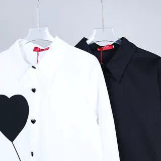 Lawyer Store [ 924955 ] เสื้อเชิ้ตแขนยาว รูปหัวใจ งานเชิ้ต กระดุมใช้งานได้จริง คอปกทรงคลาสสิกช่วยให้ดูสุภาพ ใส่ทำงาน