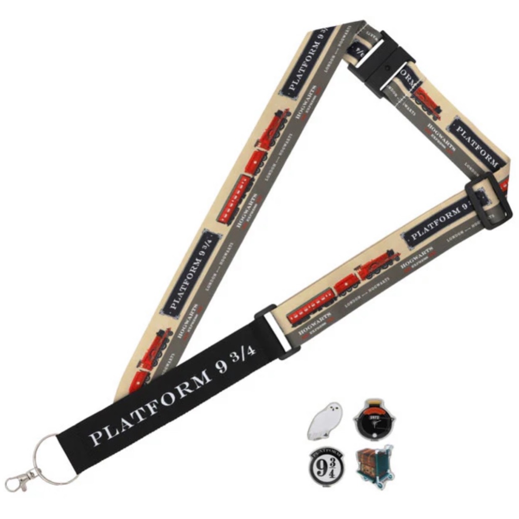 สายคล้องคอ Harry Potter ลาย Platform 9 3/4 พร้อมเข็มกลัด 4 ชิ้น USJ Universal Studio Japan