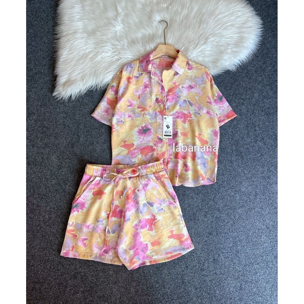 GU 💖🧡 ชุดเซ็ท เสื้อคอปก ทรงครอป + กางเกงขาสั้น 🌊🏖️