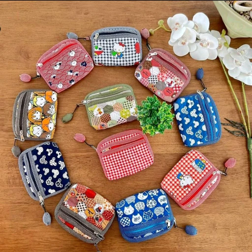 [พร้อมส่ง 40 ลาย] 🦋 กระเป๋าสตางค์แฮนด์เมด Handmade 2 ช่องซิป 3 ช่องใช้งาน ใส่บัตร ใส่แบงค์ 1000 พับครึ่งได้ ใส่เหรียญ