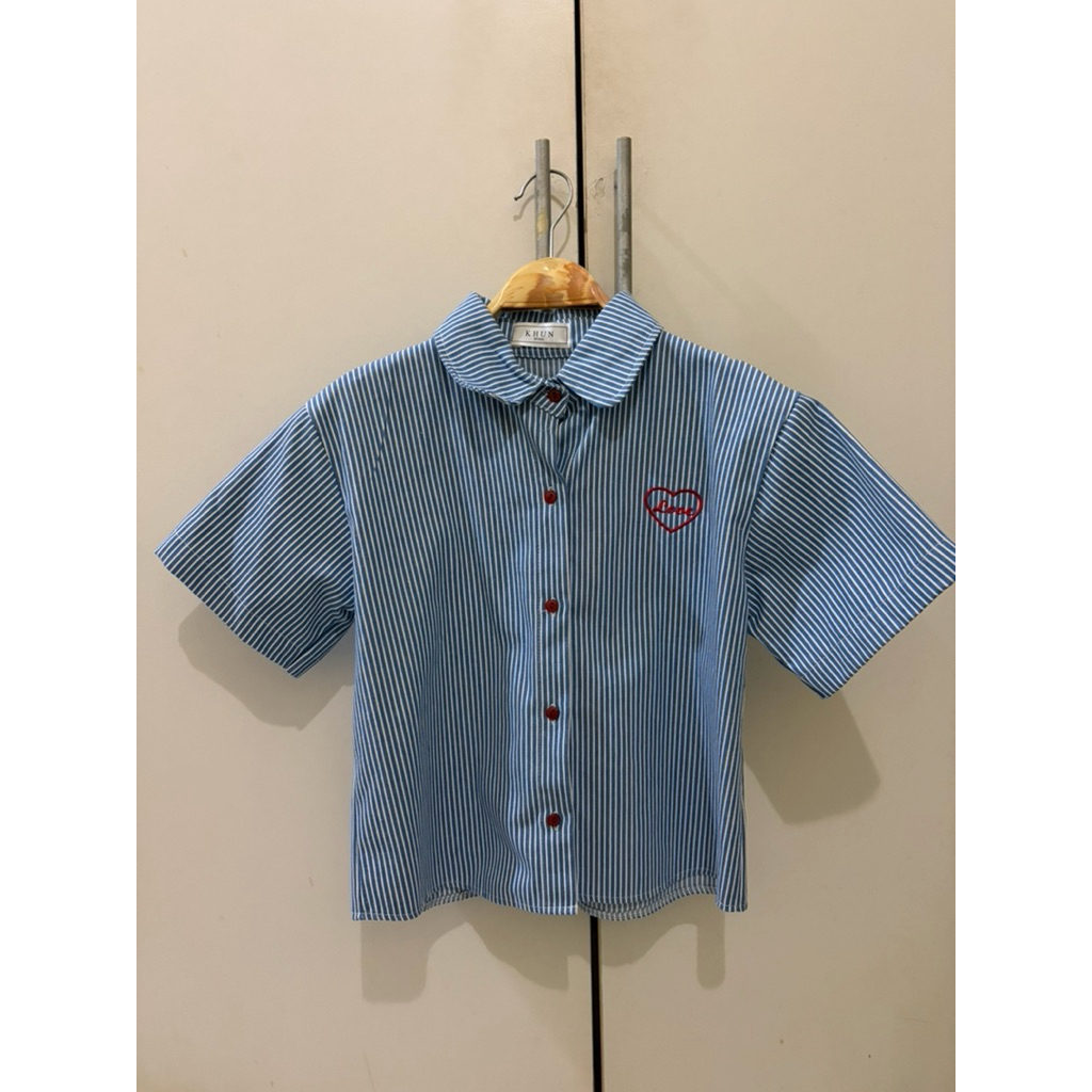 เสื้อเชิ้ตคอปกแขนสั้น KHUN STUDIO