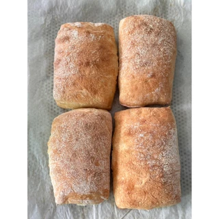 ขนมปังเชียบัตต้า Ciabatta Bread - 4 pcs set